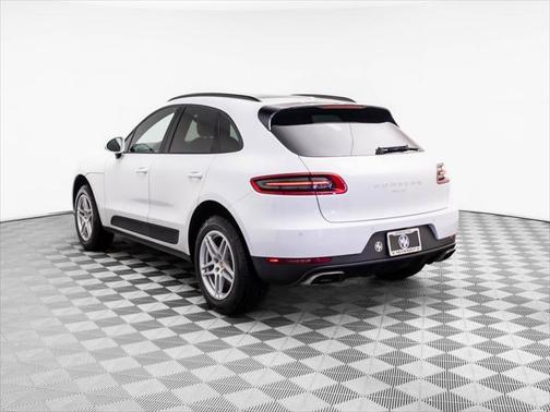2018 Porsche Macan Base