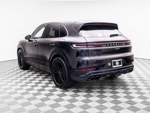 Chromite Black Metallic 2025 Porsche Cayenne Cayenne Turbo E-Hybrid