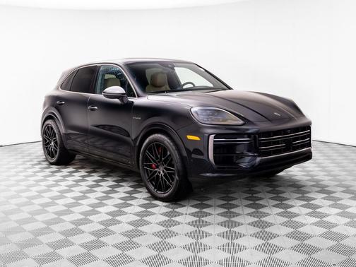 2025 Porsche Cayenne Cayenne Turbo E-Hybrid