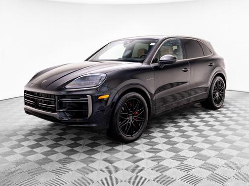 2025 Porsche Cayenne Cayenne Turbo E-Hybrid