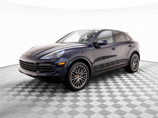 2023 Porsche Cayenne Platinum Edition