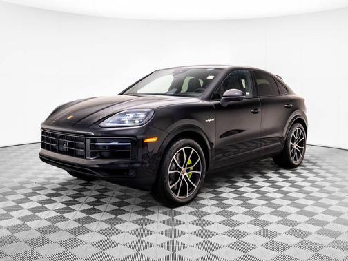 2025 Porsche Cayenne 