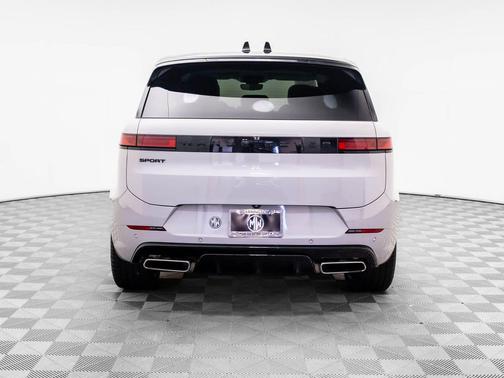 2024 Land Rover Range Rover Sport SE