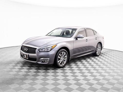 2015 INFINITI Q70 3.7X