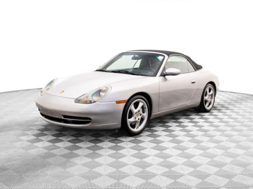 2000 Porsche 911 Carrera 4