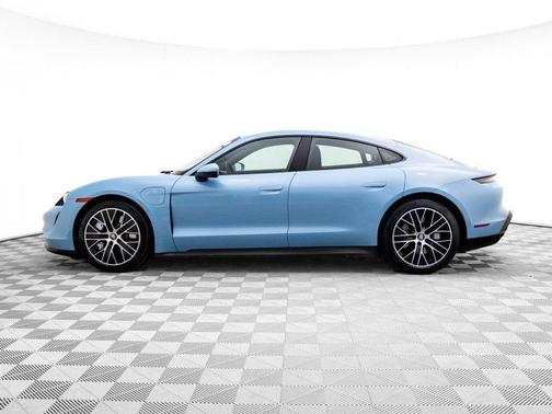 2024 Porsche Taycan 