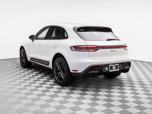 2023 Porsche Macan T