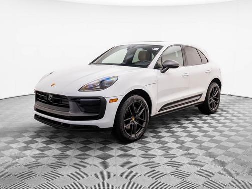 2023 Porsche Macan T
