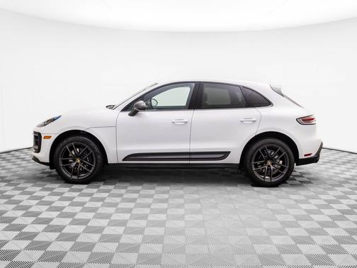 2023 Porsche Macan T