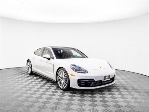 2021 Porsche Panamera 4