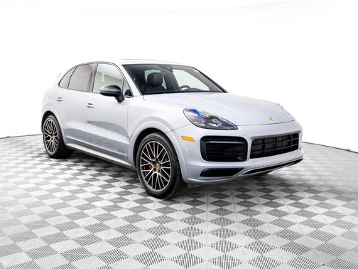 2021 Porsche Cayenne GTS
