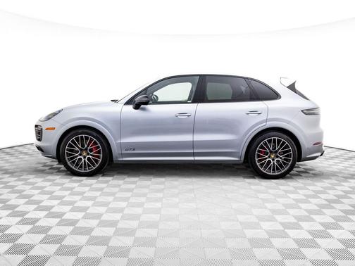 2021 Porsche Cayenne GTS