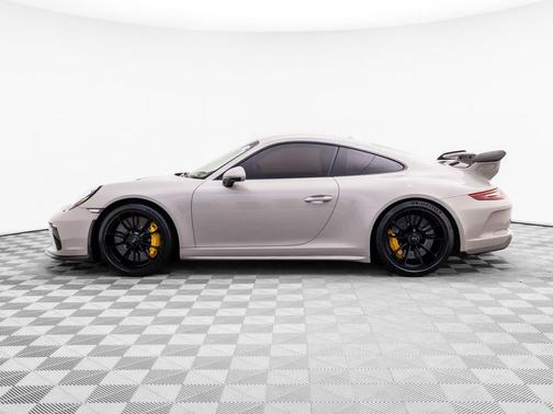 Chalk 2018 Porsche 911 GT3