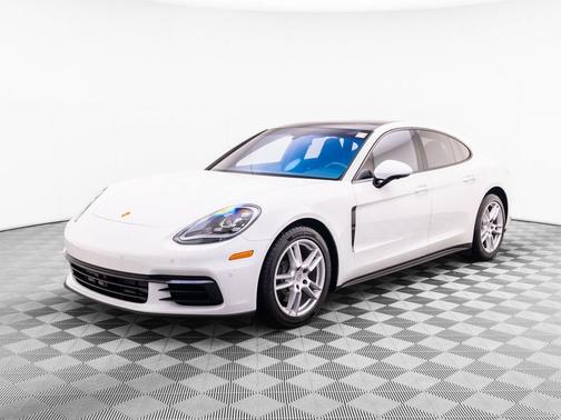 White 2018 Porsche Panamera 4