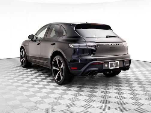 2023 Porsche Macan S
