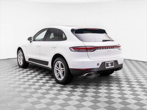 2020 Porsche Macan Base