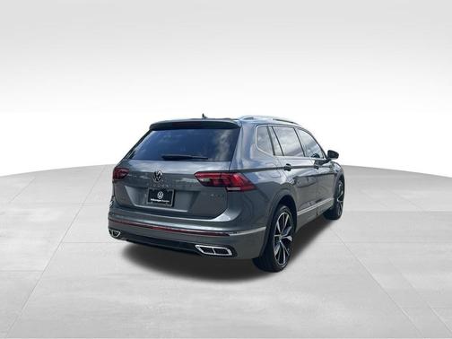 2024 Volkswagen Tiguan 2.0T SEL R-Line 4MOTION