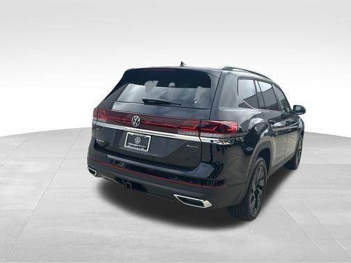 2026 Volkswagen Atlas 2.0T SE w/Technology 4MOTION