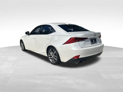 2019 Lexus IS 300 Base