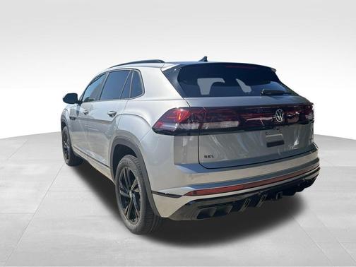 2026 Volkswagen Atlas Cross Sport 2.0T SEL