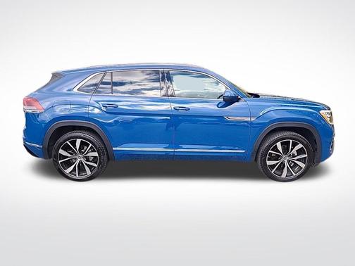 2025 Volkswagen Atlas Cross Sport 2.0T SEL Premium