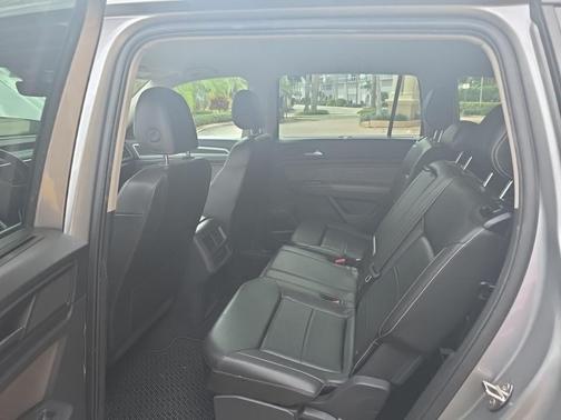 2022 Volkswagen Atlas 2.0T SE