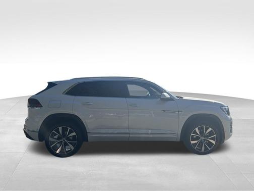 2026 Volkswagen Atlas Cross Sport 2.0T SEL Premium