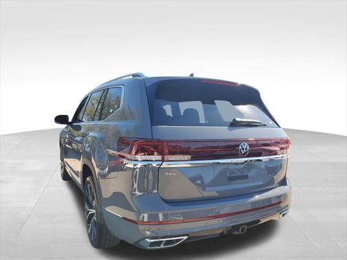 2025 Volkswagen Atlas 2.0T SEL Premium R-Line 4MOTION
