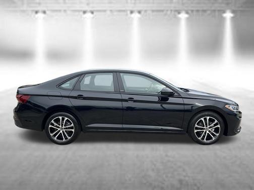 Deep Black 2026 Volkswagen Jetta 1.4T S