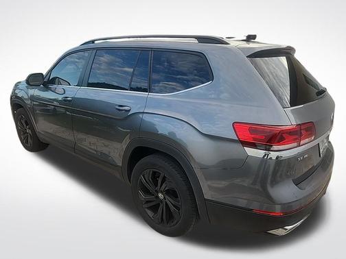 2022 Volkswagen Atlas 3.6L SE w/Technology