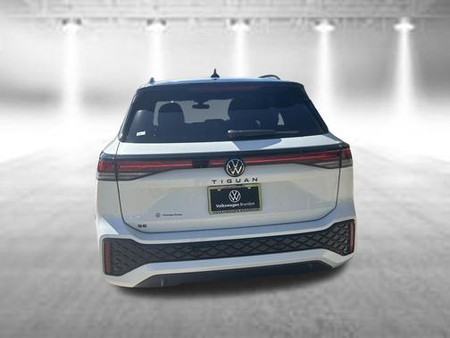 opal white pearl 2026 Volkswagen Tiguan 2.0T SE R-Line Black