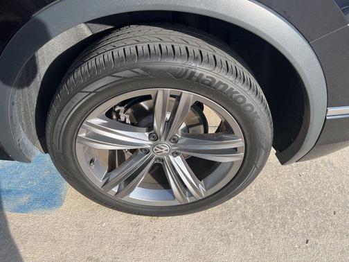 2019 Volkswagen Tiguan 2.0T SEL R-Line