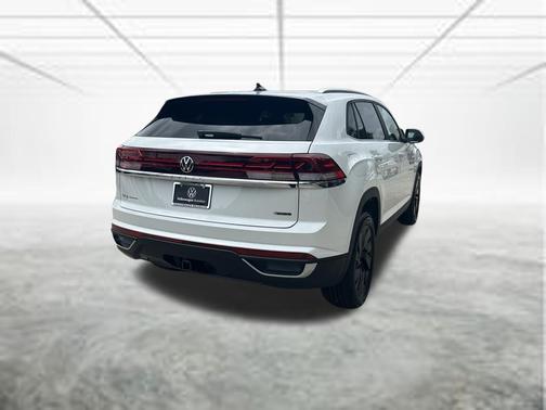 opal white pearl 2026 Volkswagen Atlas Cross Sport 2.0T SE w/Technology 4MOTION