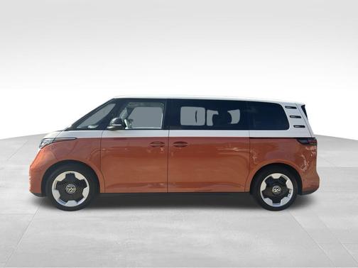 2025 Volkswagen ID. Buzz Pro S Plus