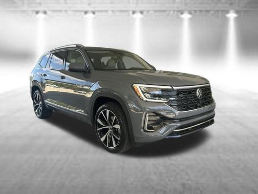 ure Gray 2026 Volkswagen Atlas 2.0T SEL Premium R-Line 4MOTION