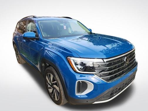 2025 Volkswagen Atlas 2.0T SE w/Technology 4MOTION