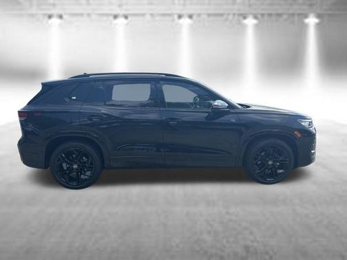 Deep Black 2026 Volkswagen Tiguan 2.0T SE R-Line Black