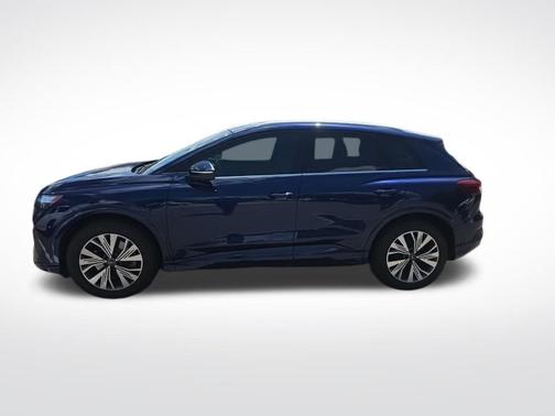 Navarra Blue Metallic 2023 Audi Q4 e-tron Premium Plus 40 RWD