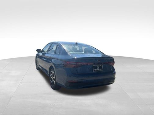 2026 Volkswagen Jetta 1.4T SE