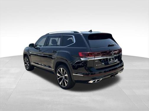 2025 Volkswagen Atlas 2.0T SEL Premium R-Line 4MOTION