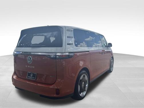 2025 Volkswagen ID. Buzz Pro S Plus with 4MOTION