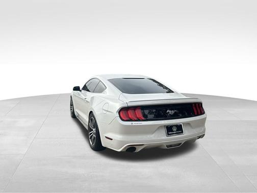 2017 Ford Mustang EcoBoost