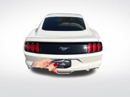 2017 Ford Mustang EcoBoost