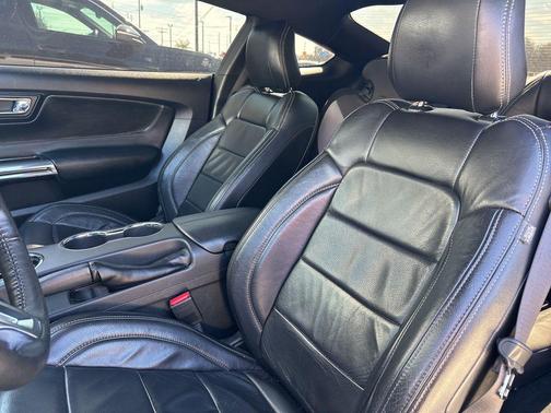 2017 Ford Mustang EcoBoost