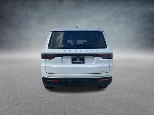 Bright White Clearcoat 2024 Jeep Wagoneer Series II 4x4