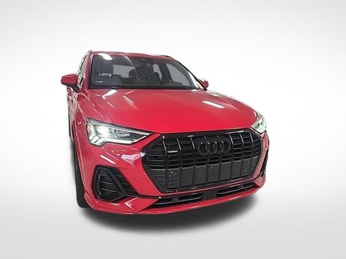 2023 Audi Q3 Premium