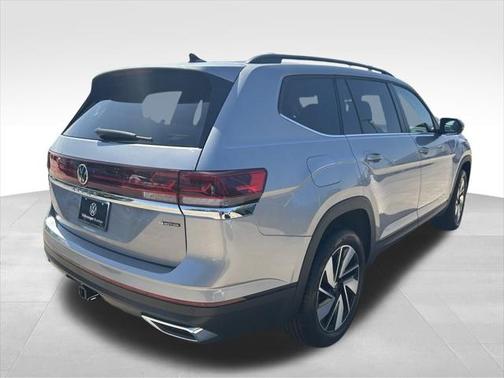 2025 Volkswagen Atlas 2.0T SE w/Technology 4MOTION