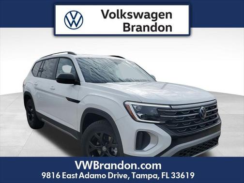2025 Volkswagen Atlas 2.0T Peak Edition