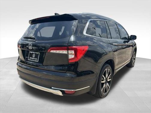 2019 Honda Pilot Touring 8-Passenger