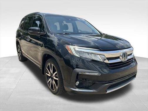2019 Honda Pilot Touring 8-Passenger